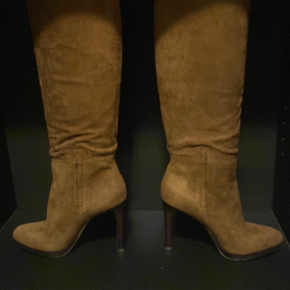 Quadilyn Scrunched Platform Boots - Picture 5 of 16